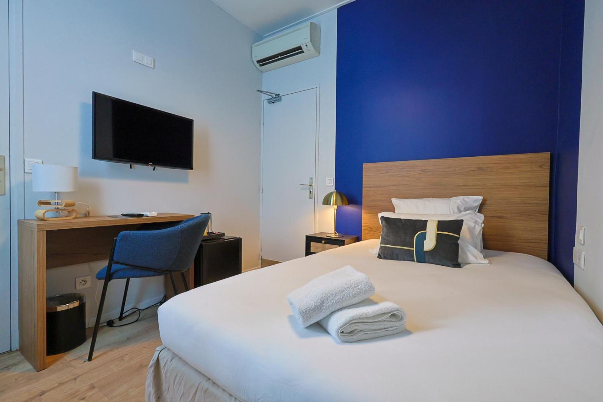 Single Room,1526077174:JPEG